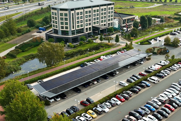 Hotel Van der Valk Groningen Hoogkerk - ValkTop Carport